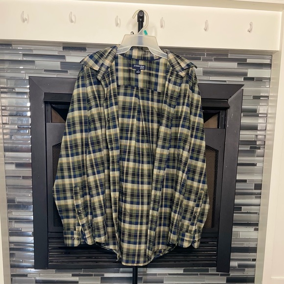 Men’s Flannel St.John’s Bay Long Sleeve Button Up T-Shirt, Size L - Picture 3 of 4